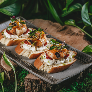 Брускетта с креветками