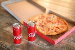 Пица "Сам вкъщи" (30см) + Coca-Cola кен