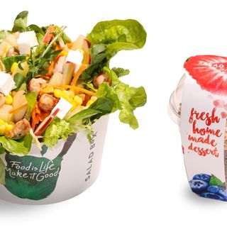 Salata Green Box + Budinca de Chia cu banane, unt arahide si musli