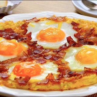 Pizza Bacon & Eggs 