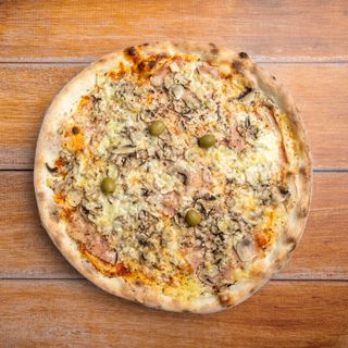 Capricciosa pizza 42cm