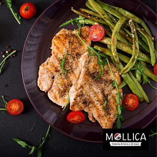 La teglia di pollo - pollo in brace e verdure