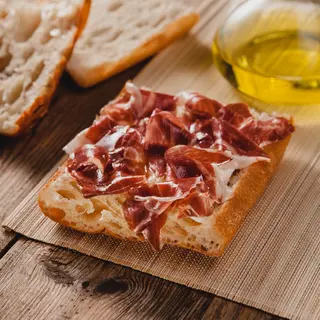 Coca con Jamón de Andreu