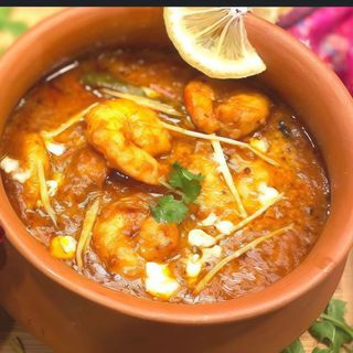 Hundi With King Prawns/Langostinos ( Medium hot/ Medio picante)