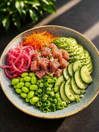 Tuna poke bowl