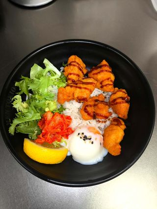 36. Karaage Don Arroz