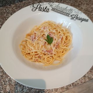 Espagueti A La Carbonara