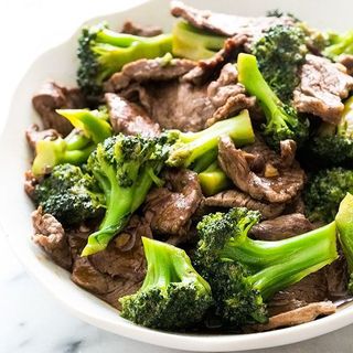 Ternera Con Brócoli
