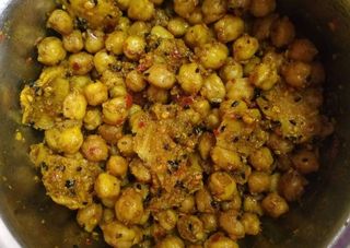 Curry Con Garbanzos