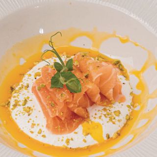 51. Carpaccio sake burrata