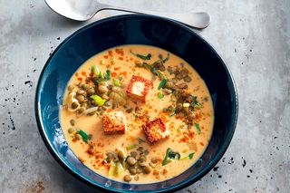 139. Gamberi e toufu in casseruola