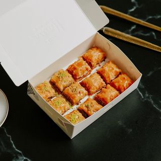 Boîte de baklava suwarieh