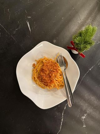 Spaghetti Alla Boloñesa