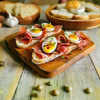 Bruschetta Bresaola Œuf Molé