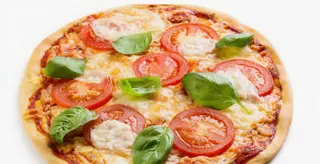 Pizza De Salmón (Media Luna)