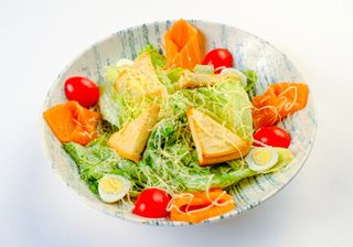 Цезарь с лососем