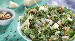 Salata rucola cu parmezan 