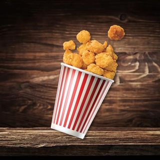 Chicken Popcorn com Batata Frita