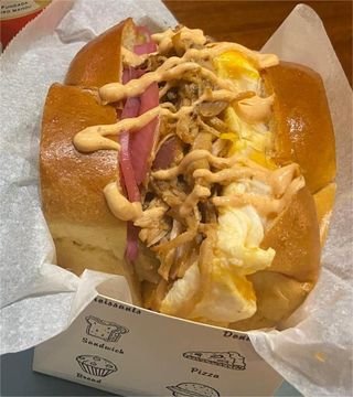 Sandwich keran pulled pork