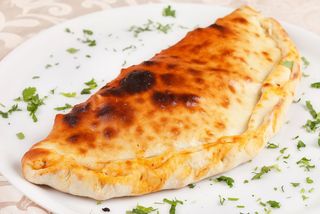 Calzone romano
