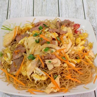 Fideos Fritos Con Ternera