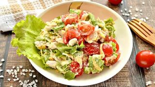 Салат з куркою