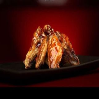 Alitas de pollo con barbacoa de Jaggermeister (4 alitas)