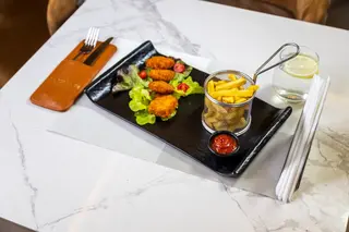 Nuggets Et Frites