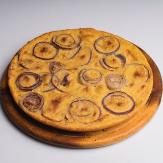 Farinata con cipolle