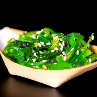 Salatka wakame 