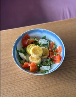 Солоні сирники з лососем