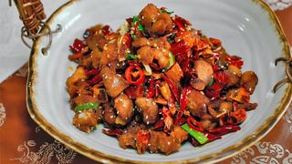 Острая сушеная курица по-чунцински