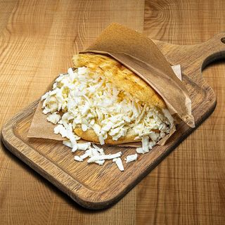 Arepa con Queso
