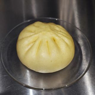 Bao con ripieno di curry e manzo