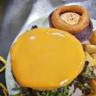 TIKI BURGUER VEGANA