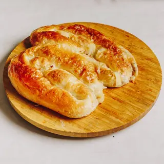 Burek sir rolani