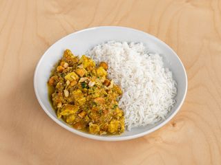 Pollo al curry con riso basmati