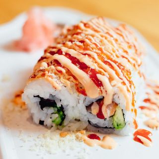 Atún Picante Roll (8 Pzs.)