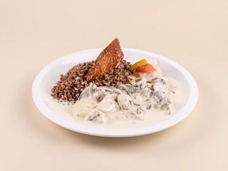 Бефстроганов с пюре