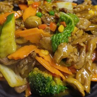 Wołowina w sosie curry