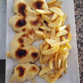 Salomillo al ajo tostado racion 