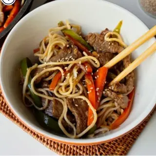 Noodle o arroz de langostinos