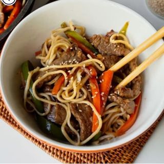 Noodle o arroz de langostinos