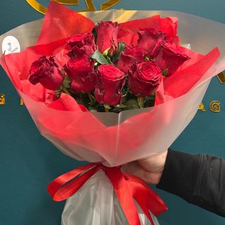 9 trandafiri albi olandezi 60 cm