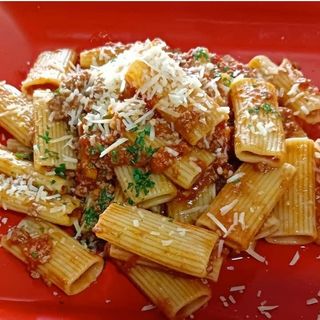 Rigatoni all' amatriciana