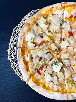 Pizza Navigli (33 cm.)