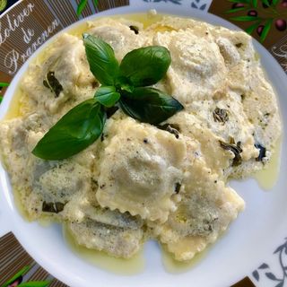Ravioli de funghi porcini al monti