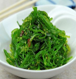 Ensalada De Goma Wakame