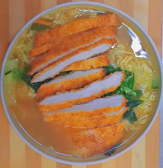 #34 Ramen Con Pollo 