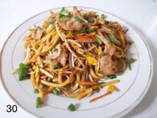 30. Ciao Mien  con Manzo